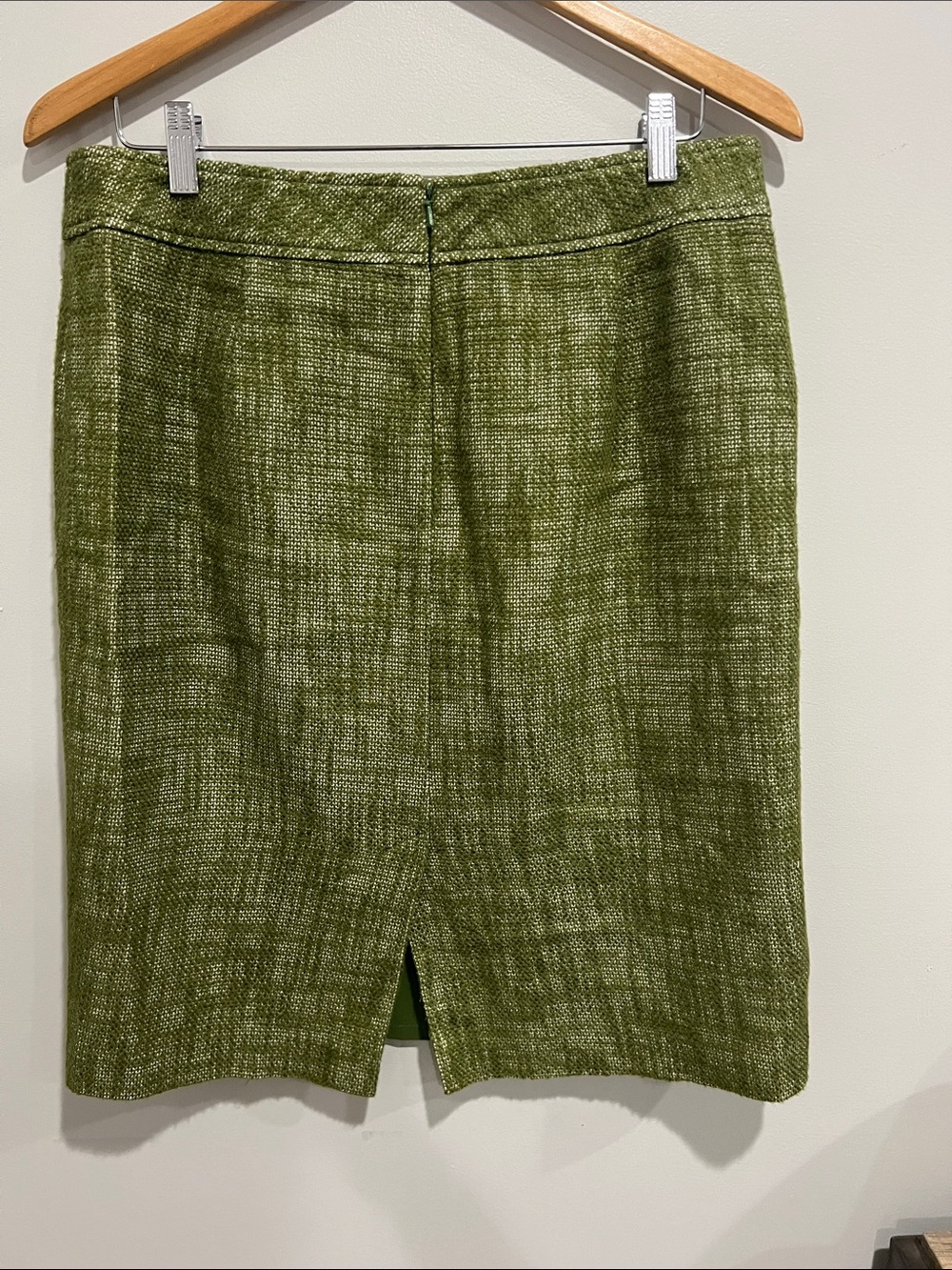 Talbots Olive Textured Pencil skirt women’s 10